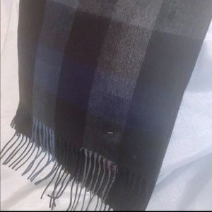 Blues and Gray 1826 Fringed Scarf - Acrylic, soft NWT